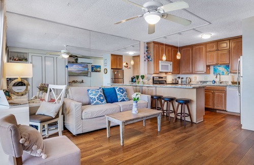 Historic Lahaina Front Street Condo | Stunning Panoramic Ocean & Sunset Views with A/C, Walk to Beach & Restaurants