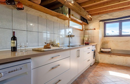 Saint-Sauveur-le-Vicomte House | Stunning private villa for 4 guests with WIFI, TV, terrace and panoramic view
