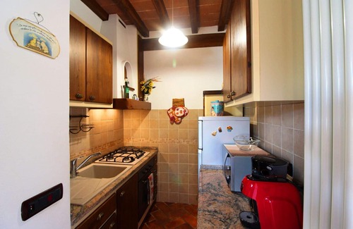 Santarello Villa | Stunning private villa for 8 guests with A/C, private pool, WIFI and TV, close to Montepulciano
