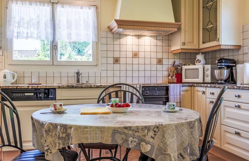Genthod Villa | Stunning private villa for 8 guests with WIFI, private pool, TV, terrace and pets allowed