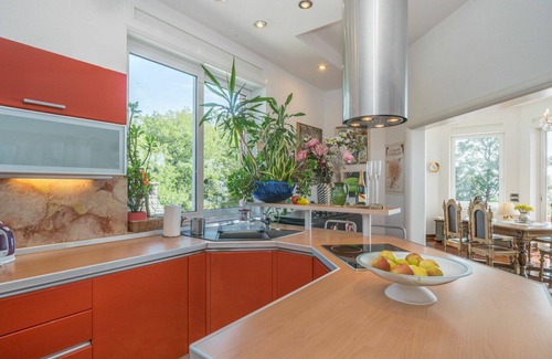 Zurkovo Villa | Stunning private villa for 8 people with A/C, private pool, WIFI, TV, terrace and pets allowed