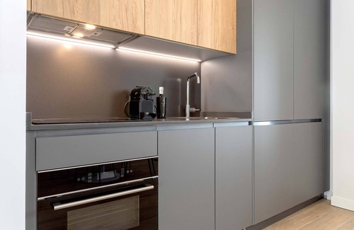 Distrito Norte Sierra Apartment | Stunning studio with terrace, pool and parking. Arruzafa II