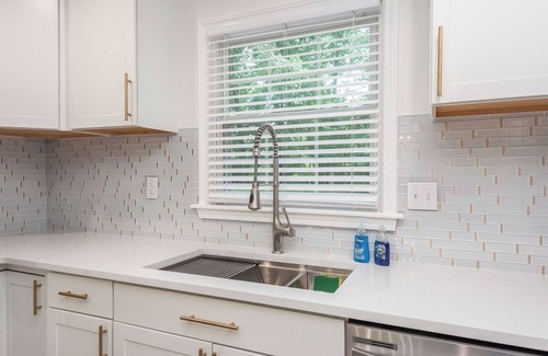 Mint Hill House | Stunning Updated 3BR 2BA Mint Hill retreat near all that Charlotte has to offer!