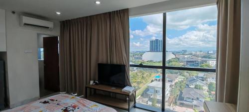 Batu Lintang Apartment | Stunning View III Kozi square