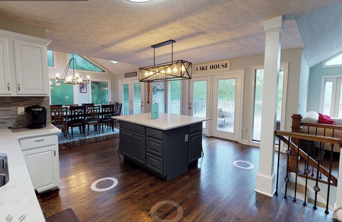 Dawsonville House | Stunning Views on Lake Lanier! Peaceful and quiet cove.