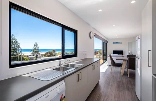 Scamander Apartment | Stunning Views - Scamander Lifestyle!