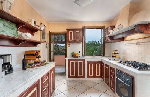 Grosseto Villa | Stunning villa with private pool, hot tub, sauna, WIFI, A/C, terrace and panoramic view