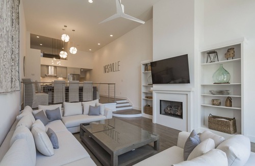 West End House | STUNNING West End Location Minutes to EVERYTHING! Sleeps 12 comfortably