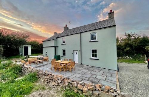 Jameston House | Style House by Flying Stays.