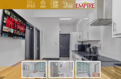Sheldon Apartment | Stylish 2BR Apartment in Sheldon