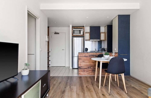 Carlton South Apartment | Stylish 2BR Apt Steps from Vic Market with Parking