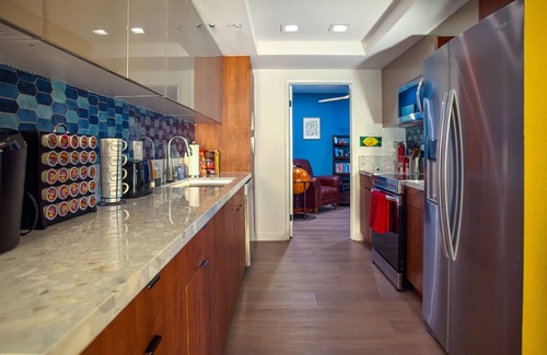 Araby Condo | Stylish 2BR+Office, Big Pool, Pickleball and more