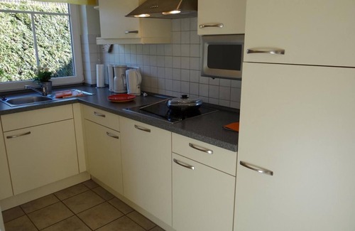 Harlesiel House | Stylish and homely: the tastefully furnished semi-detached house presents