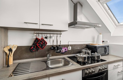 Herdecke Apartment | Stylish apartment with balcony and view over the old town in Herdecke