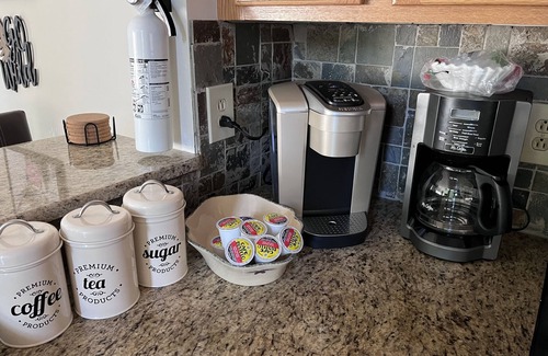 Tannersville House | Stylish Camelback Getaway w/Game Room