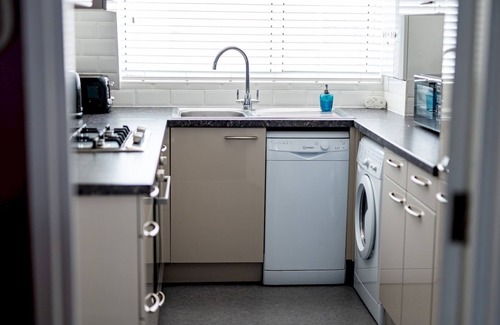 The Lanes Apartment | Stylish Central Lanes Apartment | Pass The Keys