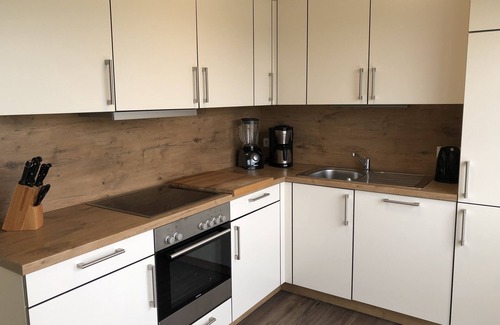 Haren Apartment | Stylish, comfortable holiday home - right on the idyllic marina - Pier 30