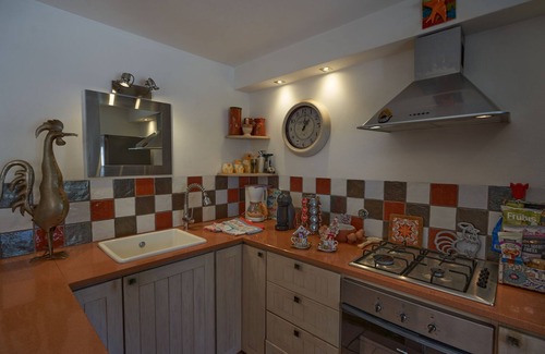 Obidos Other | Stylish farmhouse with fabulous sun room in 4 acre valley only 7km from Obidos