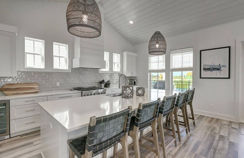 Port Aransas House | Stylish Lakefront Home w/Access to Stellar Amenities@Cinnamon Shore South