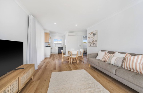 Frazers Creek House | Stylish New 2BR Granny Flat | Frazers Creek Escape