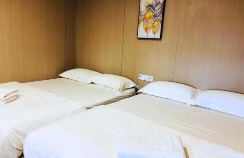 Taman Melaka Raya Apartment | Stylish Room for Families, Oasis