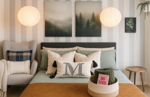 Saint Kilda South Apartment | Stylish Studio at heart of St Kilda