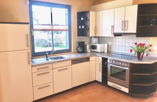 Glowe House | Stylish Thatched Cottage by the sea, in a quiet, beautiful location.