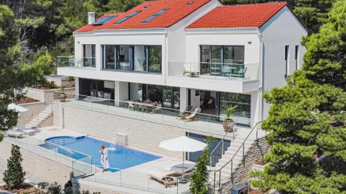 Lumbarda Villa | Stylish Villa Hera Lumbarda Sleeps 10 with Private Pool