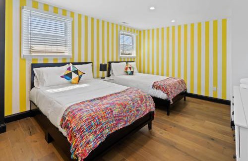 Atlantic City House | Stylishly Renovated 5-Bedroom Home in AC - Perfect for Groups and Families