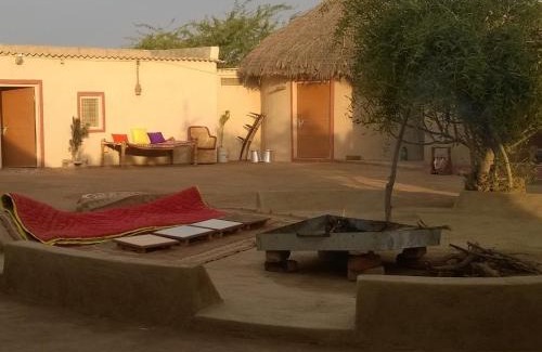 Ahor Bed & Breakfast | Subhadra ecolodge