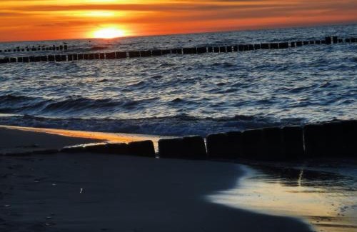 Ostseebad Kuhlungsborn Apartment | SUITE Beach 5 rooms 2 bathrooms 1 kitchen 1 piano