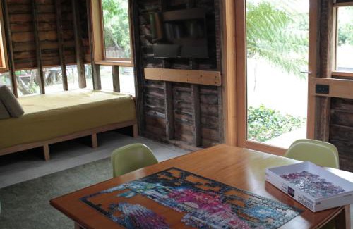 Invermay House | Suite Shed, Unique accessible private guest suite in Launceston