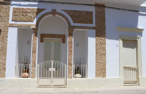Barbarano del Capo House | Suite with hot tub
