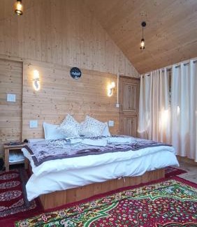 Jibhi Villa | Sukoon Saath by Hostalgic