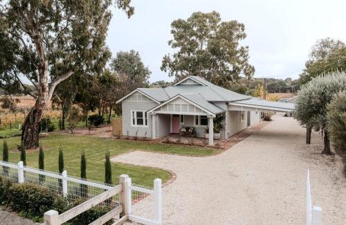 McLaren Vale House | SULTANA - Maximalist Accommodation