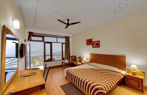 Kausani Hotel | Suman Royal