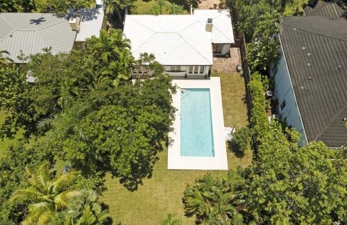 Southwest Coconut Grove House | Summer Estate - Pool Parking & Prime Location