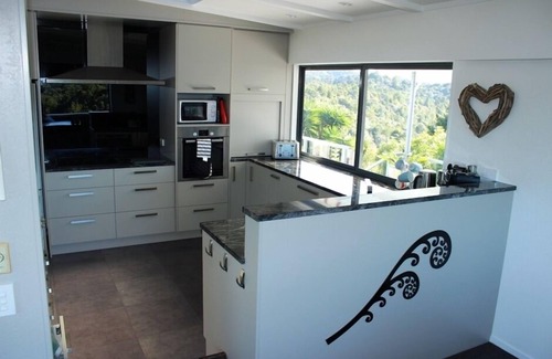 Ngunguru House | Summer Salt, Family friendly in Ngunguru, Tutukaka. Spa, games room and toys