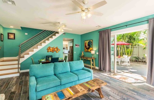 Downtown House | *SUMMER SOLSTICE @ OLD TOWN* Unique 9BR/9.5BA Compound + LAST KEY SERVICES…