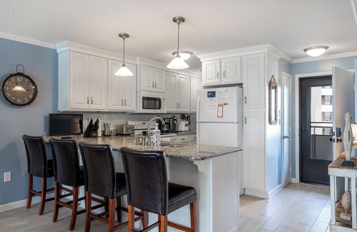 Indian Beach Condo | Summer Winds A-207 - Oceanfront 2nd Floor 3BR, 2BA - complex amenities!