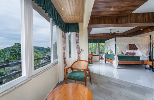 Kurseong Hotel | Summit Bougainvillea Tea Resort