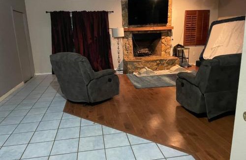 Wesley Chapel House | sun and nature