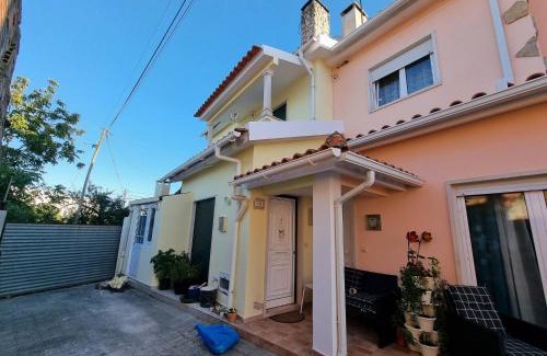 Povoa House | Sun And Ocean House with 2 bathrooms