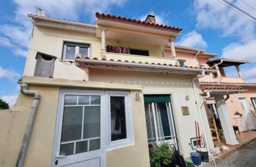 Povoa House | Sun And Ocean House with 2 bathrooms