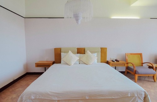 Thuan An Resort | Sun & Sea Resort-Deluxe Unit 2