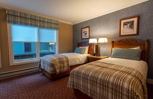 Elkhorn Hotel | Sun Valley Resort, Two Bedroom Lodge Apartment | 4 Units