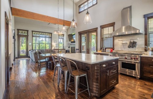 Cle Elum House | Suncadia 3 Bed Fireside Gathering Home