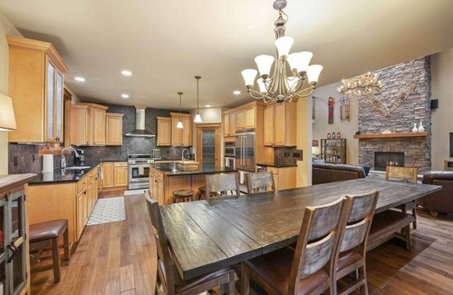 Cle Elum House | Suncadia 4 Bdrm Home with Private Hot Tub