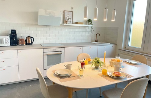 Bad Rothenfelde Condo | Sundeck Suite, central & quiet, Sonnendeck Suite, zentral, ruhig mit Parkplatz