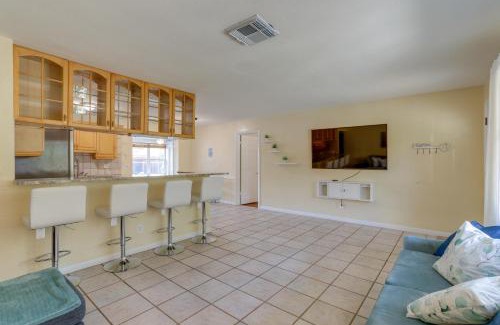 St. Petersburg - Clearwater House | Sunny Kenneth City Vacation Rental with Private Pool